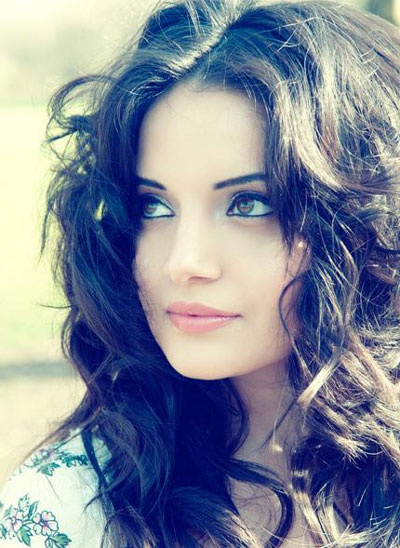 Top 20 Stunning Pakistani TV Actresses You Must Know 22 image